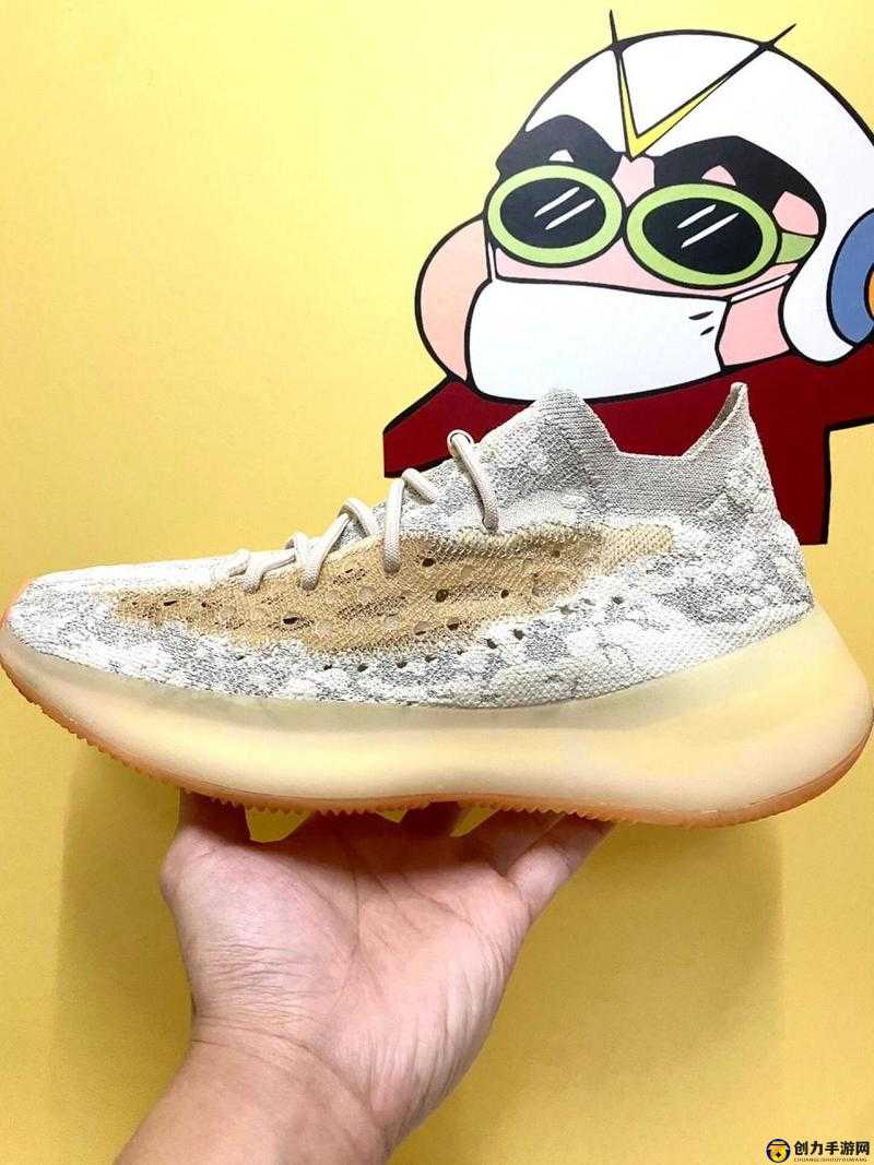 Yeezy380 蜜桃粉和白色让直播界变天：时尚潮流的震撼力量